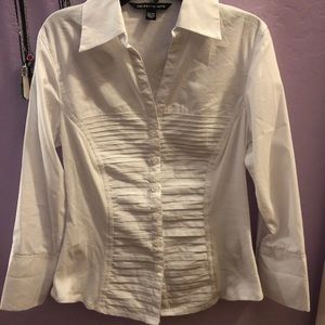 NWOT Petite White Button Up Long Sleeve Blouse